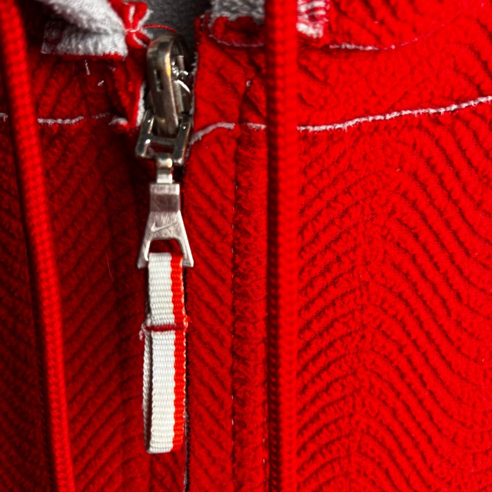 Nike Therma Fit Reversible Hooded Vest Textured Red Gray Boys size large 12-14 - Picture 4 of 14